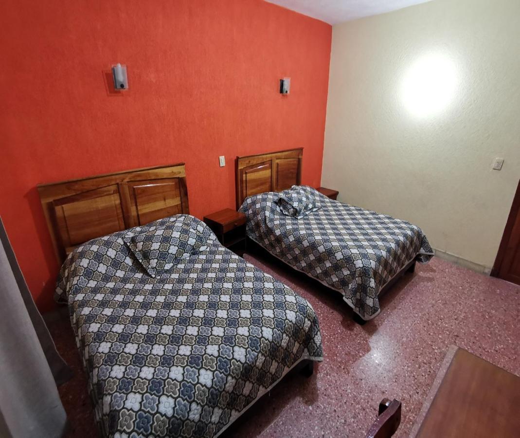 Capital O Hotel Hidalgo Paraíso Buitenkant foto